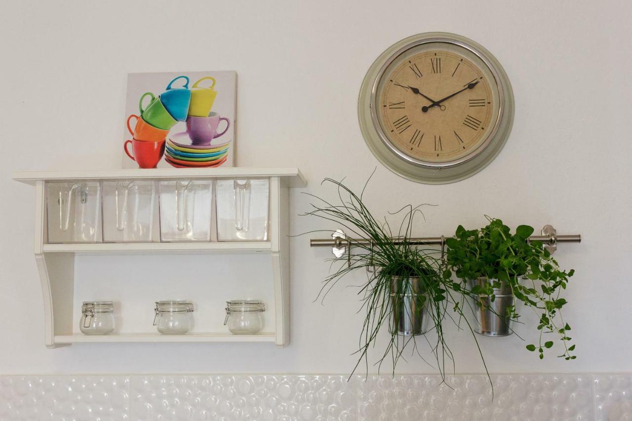 Lantana Apartment Bol Zewnętrze zdjęcie